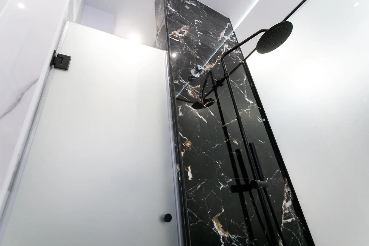 Near To White Tower 40Sqm , Gas Heating, Optical Fiber, 2Smart Tv, Private Entrance Appartamento Salonicco