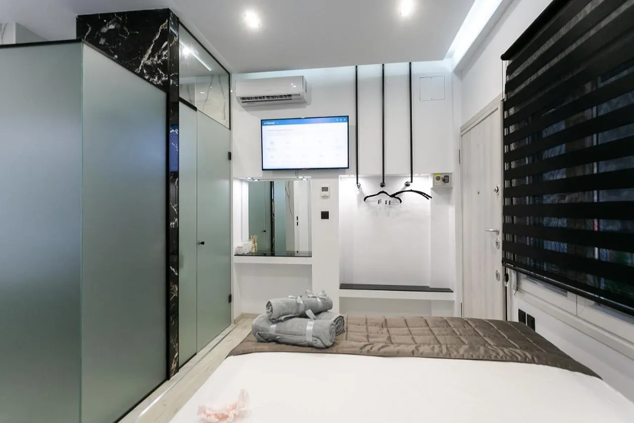 테살로니키 Near To White Tower 40Sqm , Gas Heating, Optical Fiber, 2Smart Tv, Private Entrance 아파트 0*,