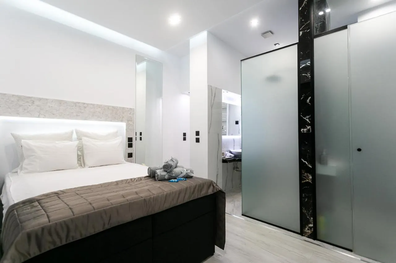 Near To White Tower 40Sqm , Gas Heating, Optical Fiber, 2Smart Tv, Private Entrance의 연락처