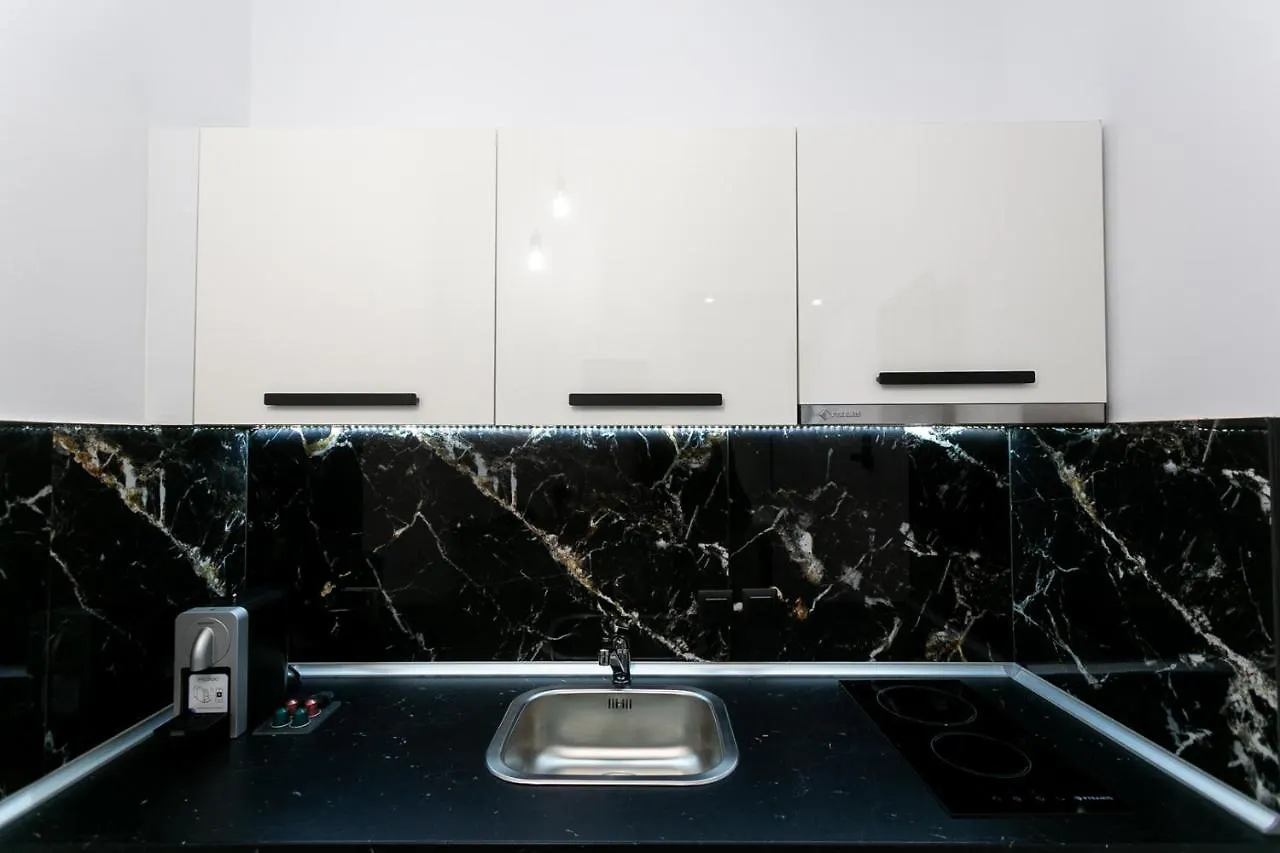테살로니키 Near To White Tower 40Sqm , Gas Heating, Optical Fiber, 2Smart Tv, Private Entrance 아파트